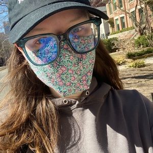 Meet your Posher, Megan